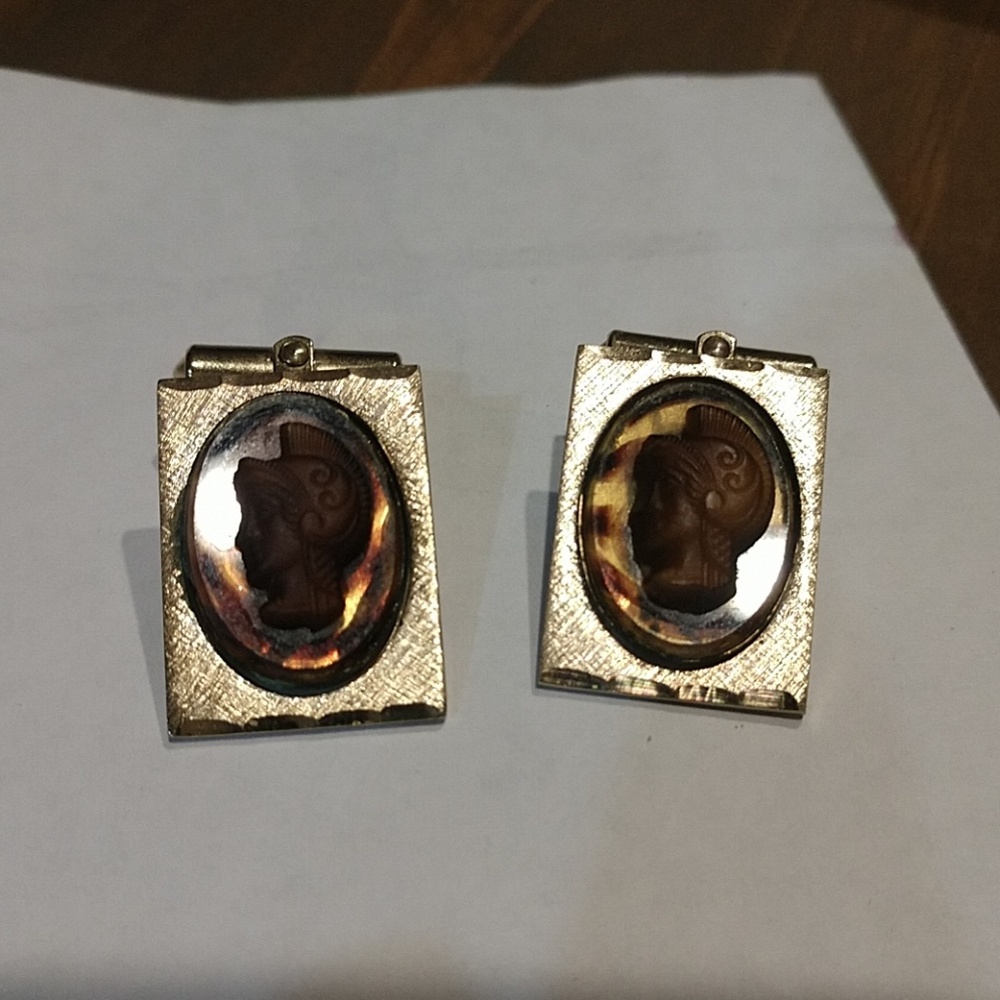 Destino Vintage Roman or German Soldier Cuff Links